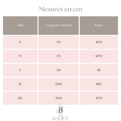 Combinaison cache-cœur avec ceinture à nouer et manches courtes